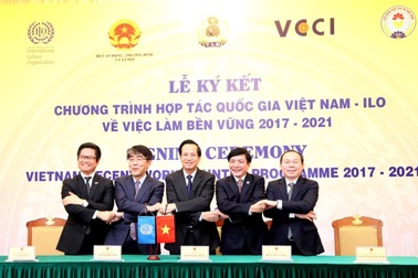 Cam kết tạo việc làm bền vững, xây dựng quan hệ lao động hài hoà