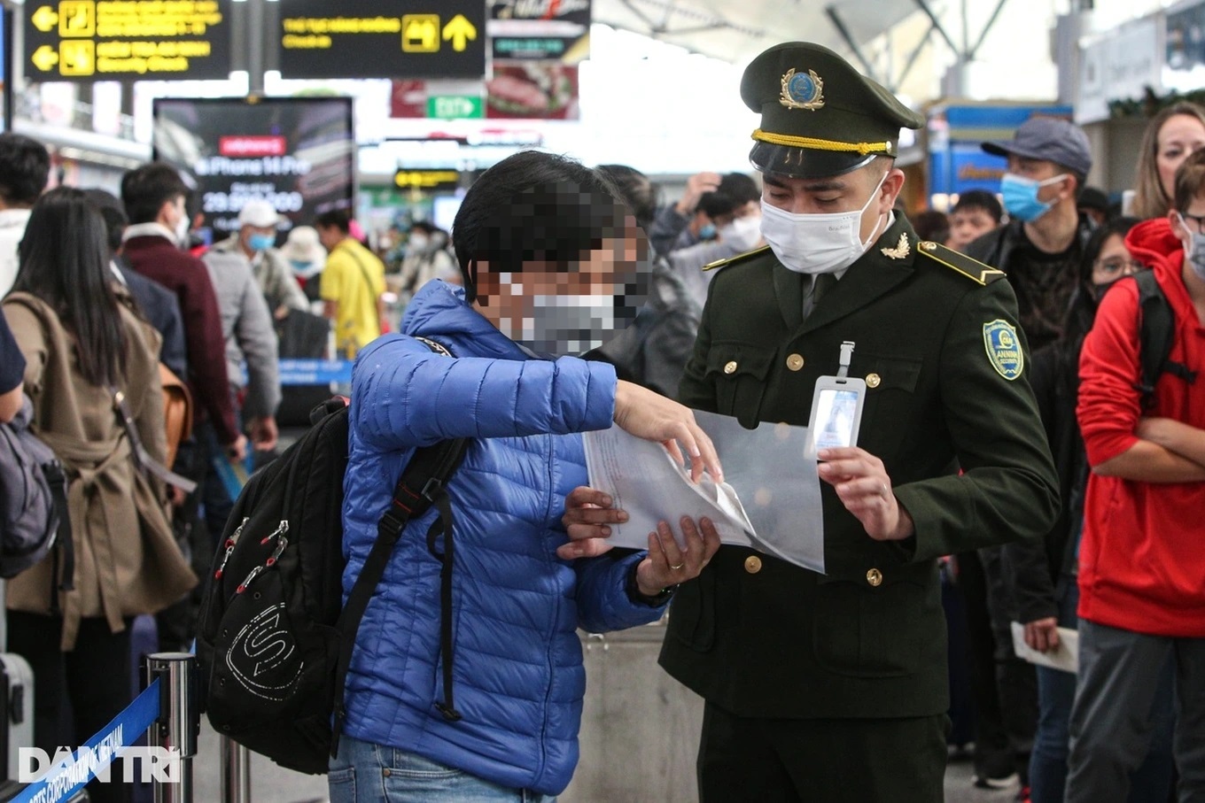 Lapangan Terbang Da Nang bercakap tentang lorong keutamaan, harga 100,000 VND/perjalanan - 1 Cảng hàng không Đà Nẵng lên tiếng về lối đi ưu tiên, giá 100.000 đồng/lượt - 1
