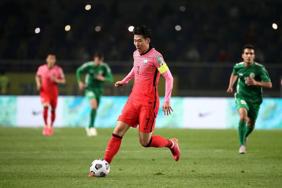 Son Heung Min tịt ngòi trong ngày đội tuyển Hàn Quốc hủy diệt đối thủ - 1 Son Heung Min tịt ngòi trong ngày đội tuyển Hàn Quốc hủy diệt đối thủ - 1