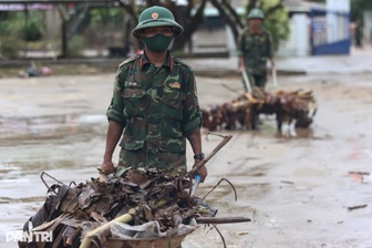 Các tỉnh Nam Trung Bộ chuẩn bị ứng phó với đợt thiên tai tiếp theo