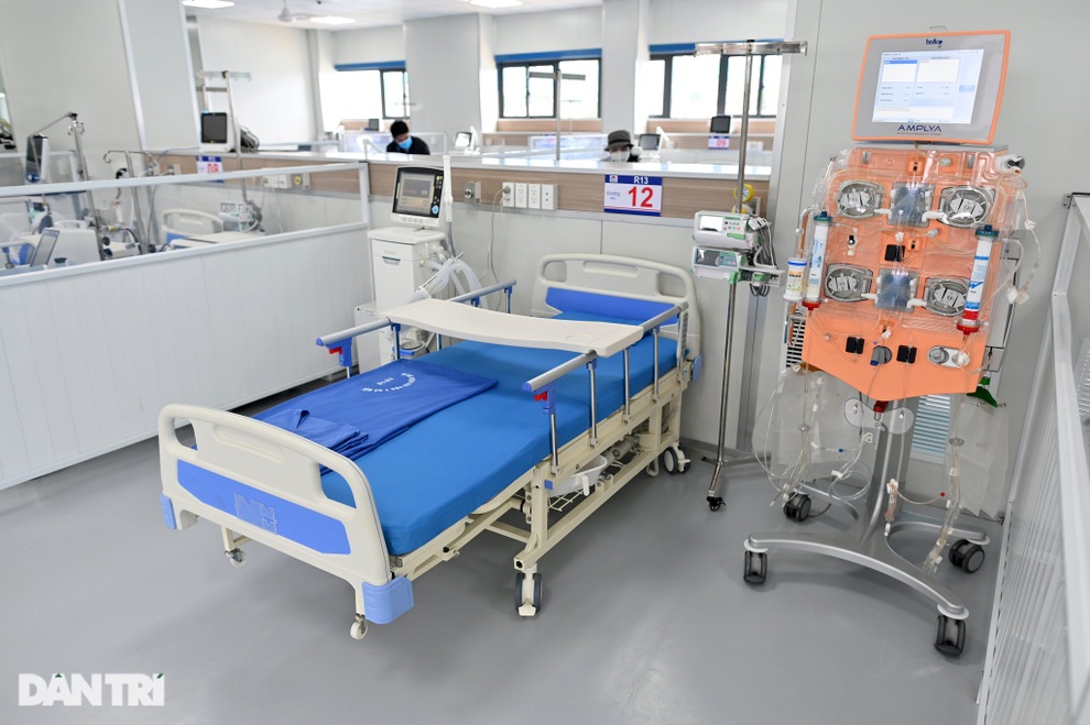 Thủ tướng thị sát Bệnh viện dã chiến điều trị Covid-19 tại Hà Nội - 11 Thủ tướng thị sát Bệnh viện dã chiến điều trị Covid-19 tại Hà Nội - 11