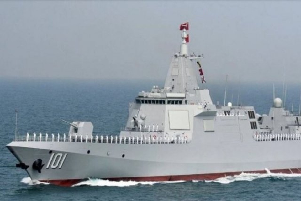 Trung Quốc biên chế cùng lúc 3 tàu chiến cỡ lớn - 1 Trung Quốc biên chế cùng lúc 3 tàu chiến cỡ lớn - 1