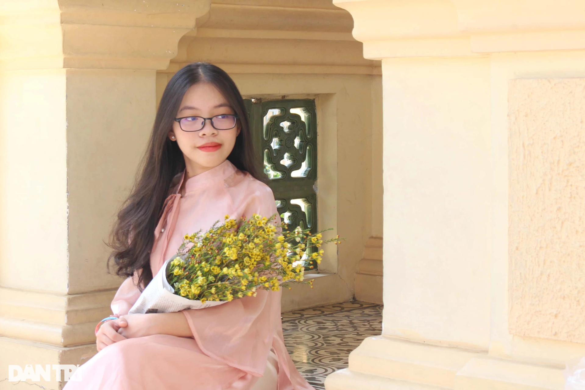 Giới trẻ Bình Dương đội nắng check-in tại nhà truyền thống Thủ Dầu Một - 8 Giới trẻ Bình Dương đội nắng check-in tại nhà truyền thống Thủ Dầu Một - 8