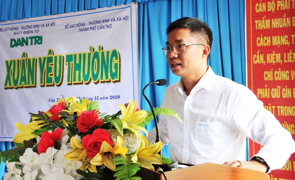 Mang Xuân yêu thương đến với gia đình chính sách còn khó khăn tại Cần Thơ - 2 Mang Xuân yêu thương đến với gia đình chính sách còn khó khăn tại Cần Thơ - 2