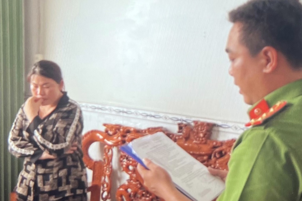 Vụ trộm 18 lượng vàng nhà cán bộ huyện: Bắt người tiêu thụ tài sản - 1 Vụ trộm 18 lượng vàng nhà cán bộ huyện: Bắt người tiêu thụ tài sản - 1