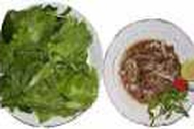 Ăn rau sống dễ nhiễm sán lá gan lớn 