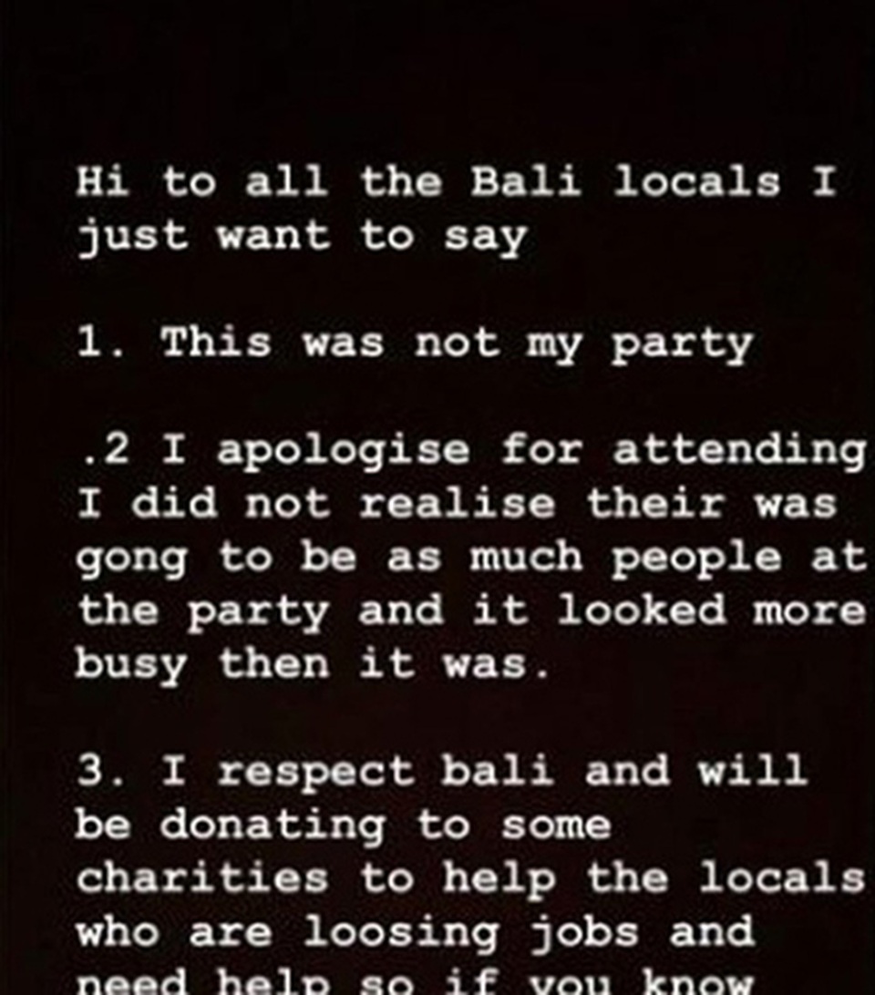 Video cảnh tiệc tùng tại Bali gây sốc dư luận Indonesia - 2 Video cảnh tiệc tùng tại Bali gây sốc dư luận Indonesia - 2