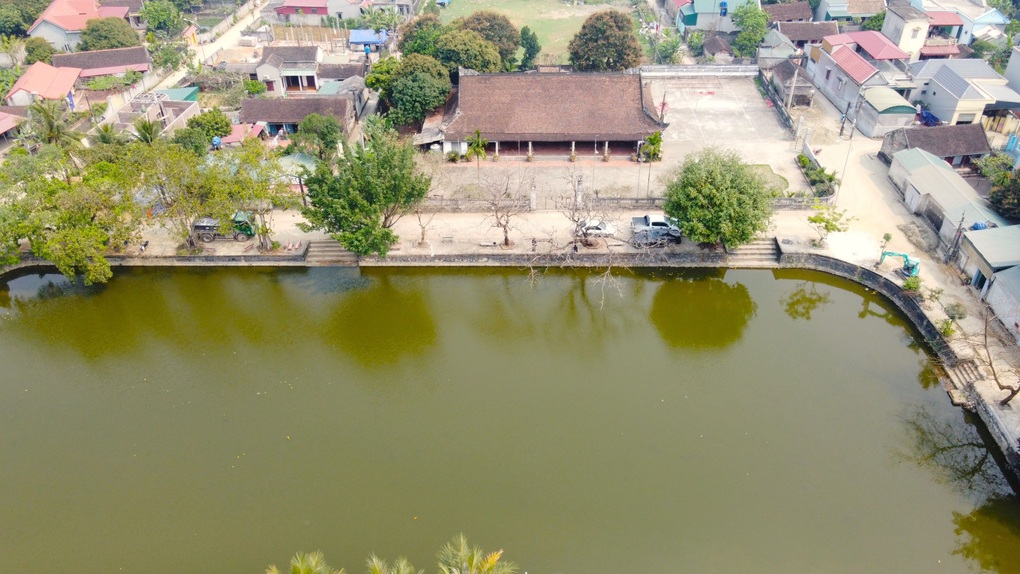 Chuyện lạ trai gái 2 làng cách một dòng sông không được lấy nhau - 1 Chuyện lạ trai gái 2 làng cách một dòng sông không được lấy nhau - 1