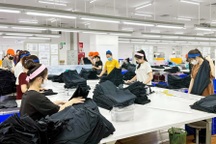 Ngành dệt may, giày da bỗng tăng tuyển dụng lao động đột biến