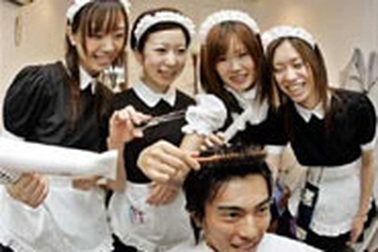 Hiệu cắt tóc cho quý ông nhút nhát