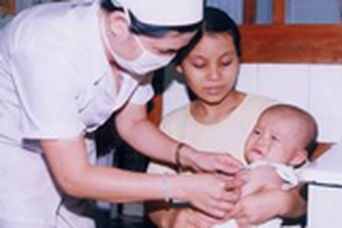 Ngừng tiêm văcxin Priorix trên toàn quốc