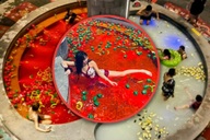 “Nồi lẩu người thật” hút khách giữa mùa đông ở Trung Quốc