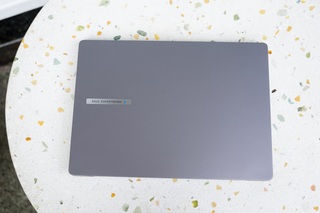 Asus ExpertBook P3 trong mắt dân văn phòng: Có đủ thuyết phục? - 7 Asus ExpertBook P3 trong mắt dân văn phòng: Có đủ thuyết phục? - 7