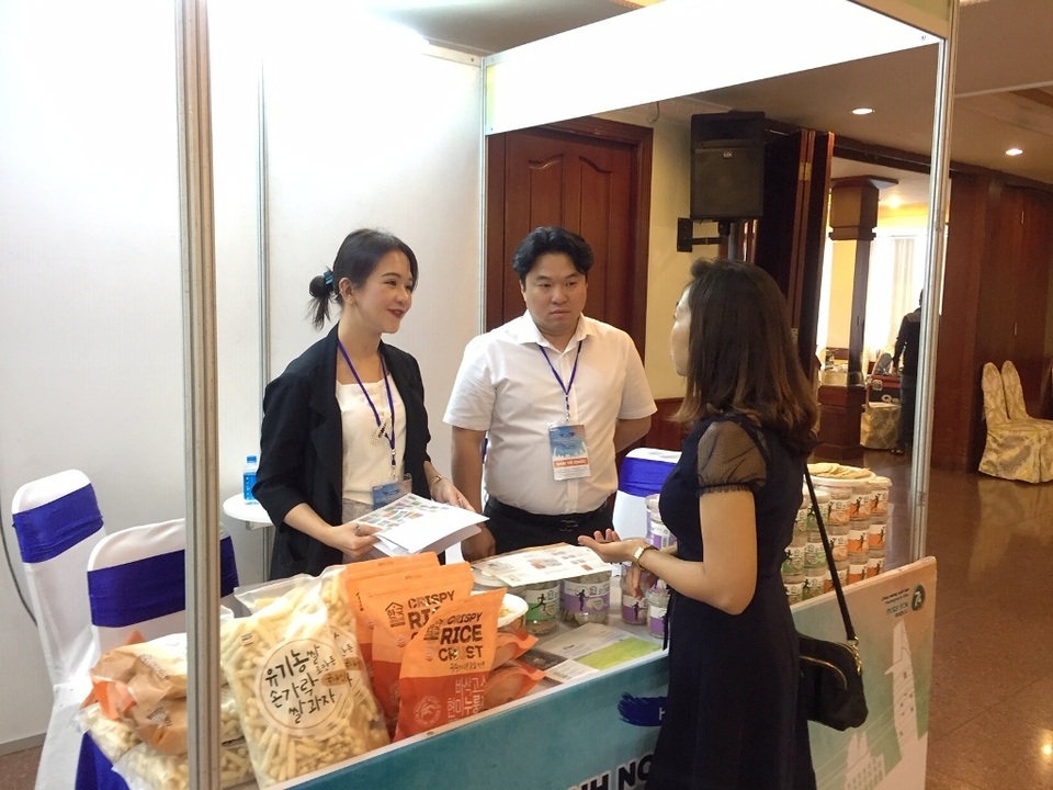 Hàn Quốc muốn bán thêm nhiều nho, lê, táo, nhân sâm…sang Việt Nam - 3 Hàn Quốc muốn bán thêm nhiều nho, lê, táo, nhân sâm…sang Việt Nam - 3