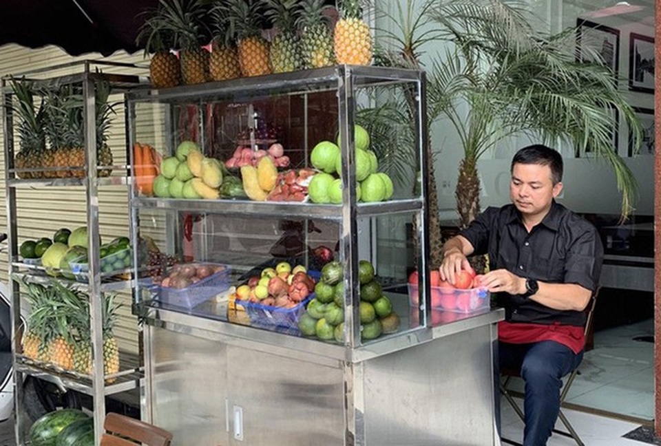 Sếp doanh nghiệp thu nhập khủng bỗng mất nghề lui về bán... bánh! - 1 Sếp doanh nghiệp thu nhập khủng bỗng mất nghề lui về bán... bánh! - 1