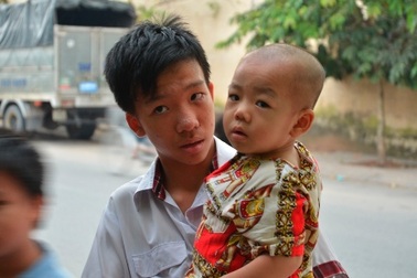 Trẻ bị bạo hành: Hãy biết cách bảo vệ con