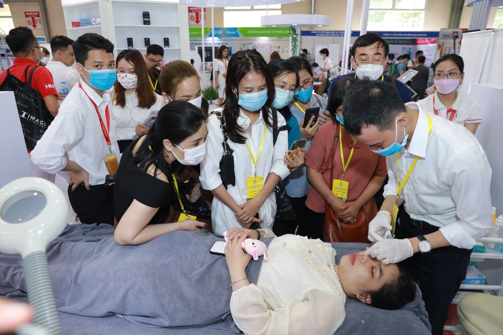 Triển lãm quốc tế y dược quy mô lớn sắp diễn ra tại Bình Dương - 4 Triển lãm quốc tế y dược quy mô lớn sắp diễn ra tại Bình Dương - 4