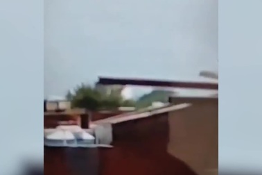 Video mới hé lộ cảnh tượng sau vụ rơi máy bay Air India