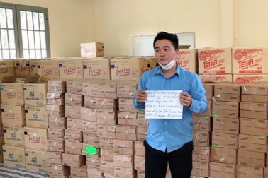 Hàng lậu "tấp nập" từ cửa khẩu Tây Ninh đổ về TPHCM