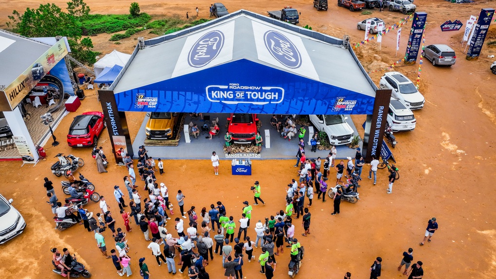 Chinh phục địa hình cùng dàn xe Ford tại giải đua xe PVOIL VOC 2025 - 1 Chinh phục địa hình cùng dàn xe Ford tại giải đua xe PVOIL VOC 2025 - 1