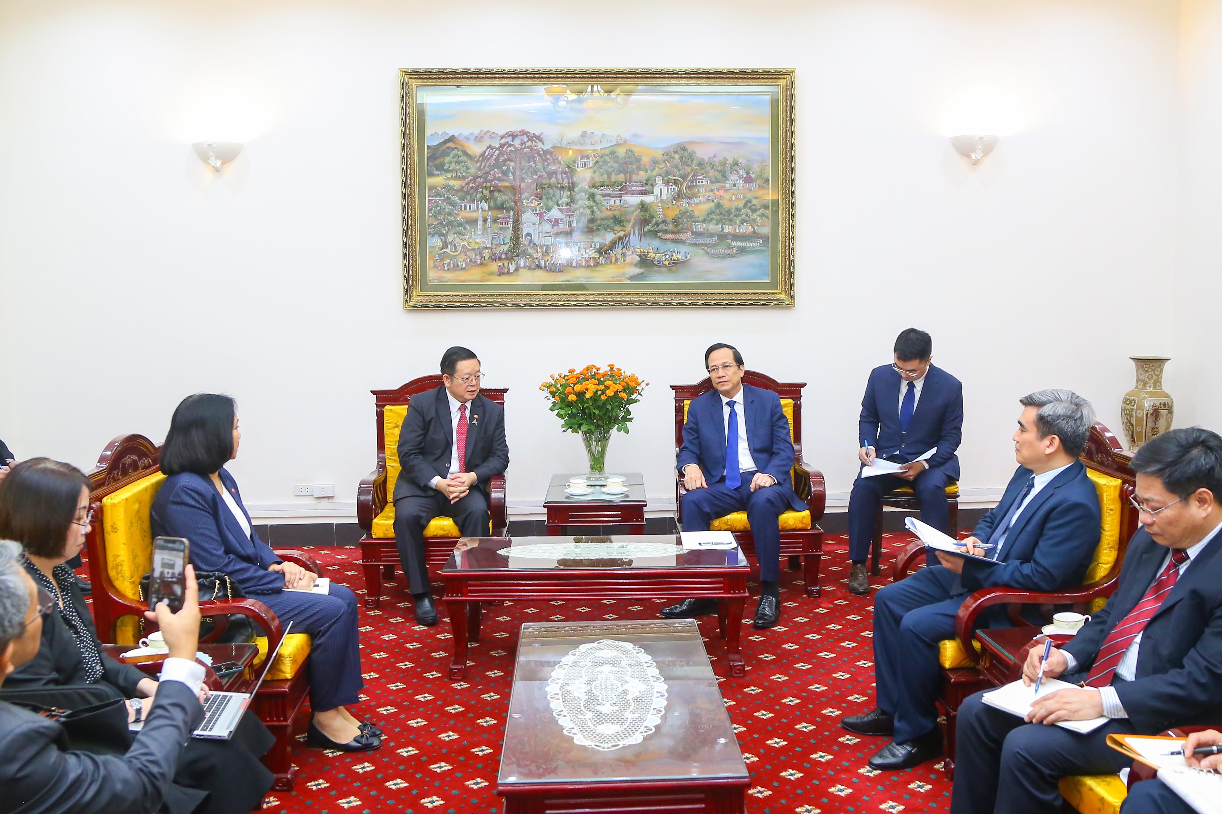 dao ngoc dung 4.JPG dao ngoc dung 4.JPG