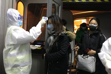 Tỉnh trưởng Hồ Bắc cảnh báo “ổ dịch” Vũ Hán thứ hai