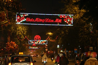 Suy tư Hà Nội chiều cuối năm