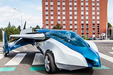 Ý tưởng ô tô bay tránh tắc nghẽn giao thông đã thành hiện thực