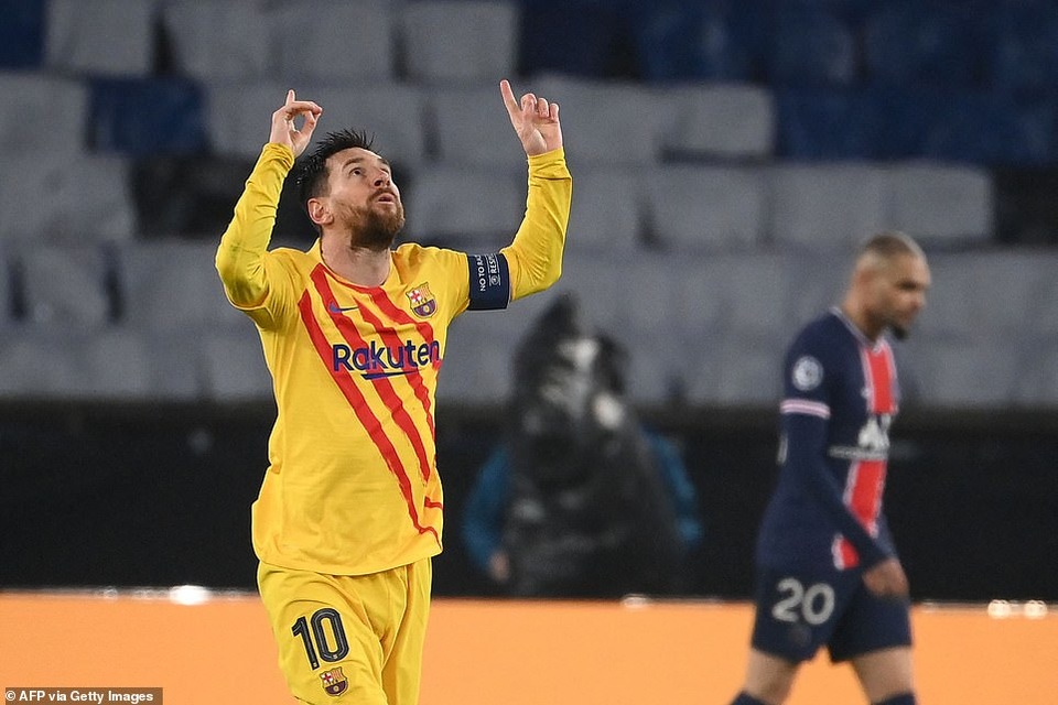 PSG 1-1 Barcelona: Messi ghi bàn và đá hỏng phạt đền - 13 PSG 1-1 Barcelona: Messi ghi bàn và đá hỏng phạt đền - 13
