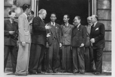 Những hình ảnh quý về Phái đoàn Quốc hội đầu tiên đến thăm hữu nghị nước Pháp