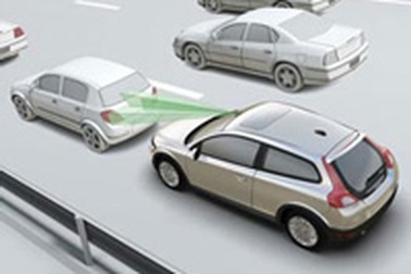 Ô tô … tự dừng để tránh tai nạn