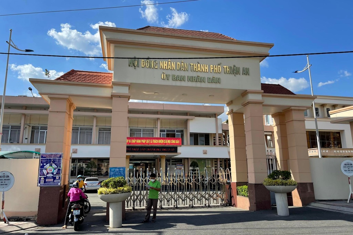 Kiểm điểm Chánh Văn phòng ra văn bản xin doanh nghiệp 500 triệu đồng - 1 Kiểm điểm Chánh Văn phòng ra văn bản xin doanh nghiệp 500 triệu đồng - 1