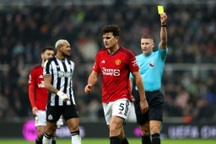 Man Utd bị Newcastle đè bẹp ở St. James' Park