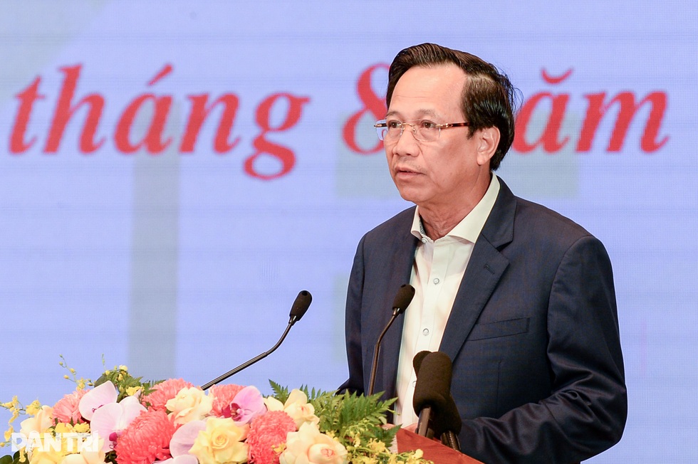 Thủ tướng: Xóa hơn 334.230 nhà tạm, nhà dột nát là một kỳ tích giảm nghèo - 2