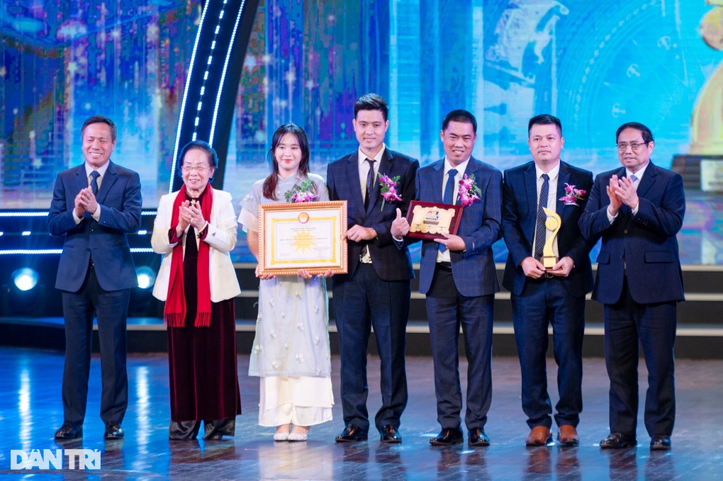 Giải Nhất Nhân tài Đất Việt: Môi trường học tập ảo đầy hứa hẹn - 2 Giải Nhất Nhân tài Đất Việt: Môi trường học tập ảo đầy hứa hẹn - 2