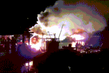 4 tàu cá bất ngờ bốc cháy ngùn ngụt