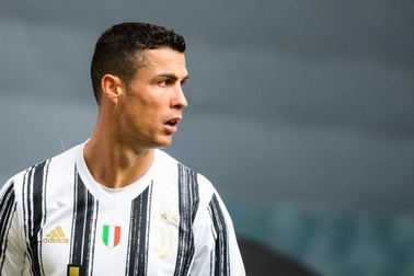 C.Ronaldo chấp nhận "hy sinh" để trở về Man Utd