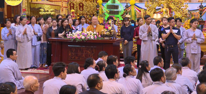 Tổng Thư ký Hội đồng Trị sự GHPGVN: Không có việc thỉnh vong để hóa giải oan gia kiếp trước - Ảnh 4. Tổng Thư ký Hội đồng Trị sự GHPGVN: Không có việc thỉnh vong để hóa giải oan gia kiếp trước - Ảnh 4.