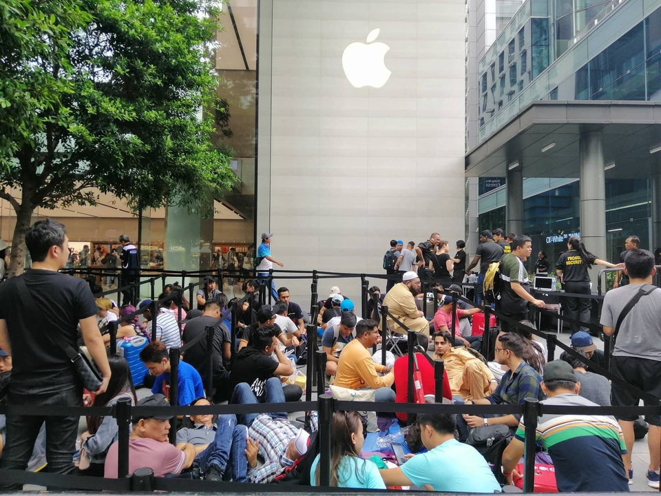 Dân buôn Việt mở cờ trong bụng vì iPhone 12 có thể lên kệ sớm ở Hàn Quốc - 2 Dân buôn Việt mở cờ trong bụng vì iPhone 12 có thể lên kệ sớm ở Hàn Quốc - 2