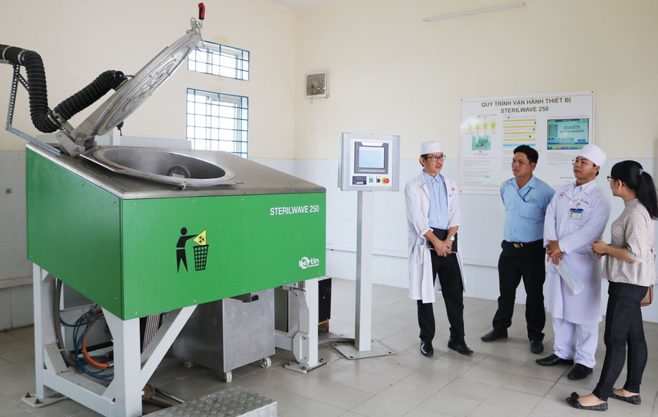 Bệnh viện “khát” nhân sự công nghệ kỹ thuật môi trường - 1 Bệnh viện “khát” nhân sự công nghệ kỹ thuật môi trường - 1