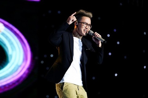 Bài hát “Ông bà anh” vào đề kiểm tra Văn lớp 12