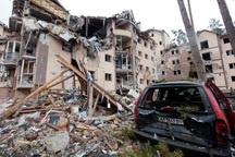 Ukraine đổ nát sau 10 ngày chìm trong chiến sự