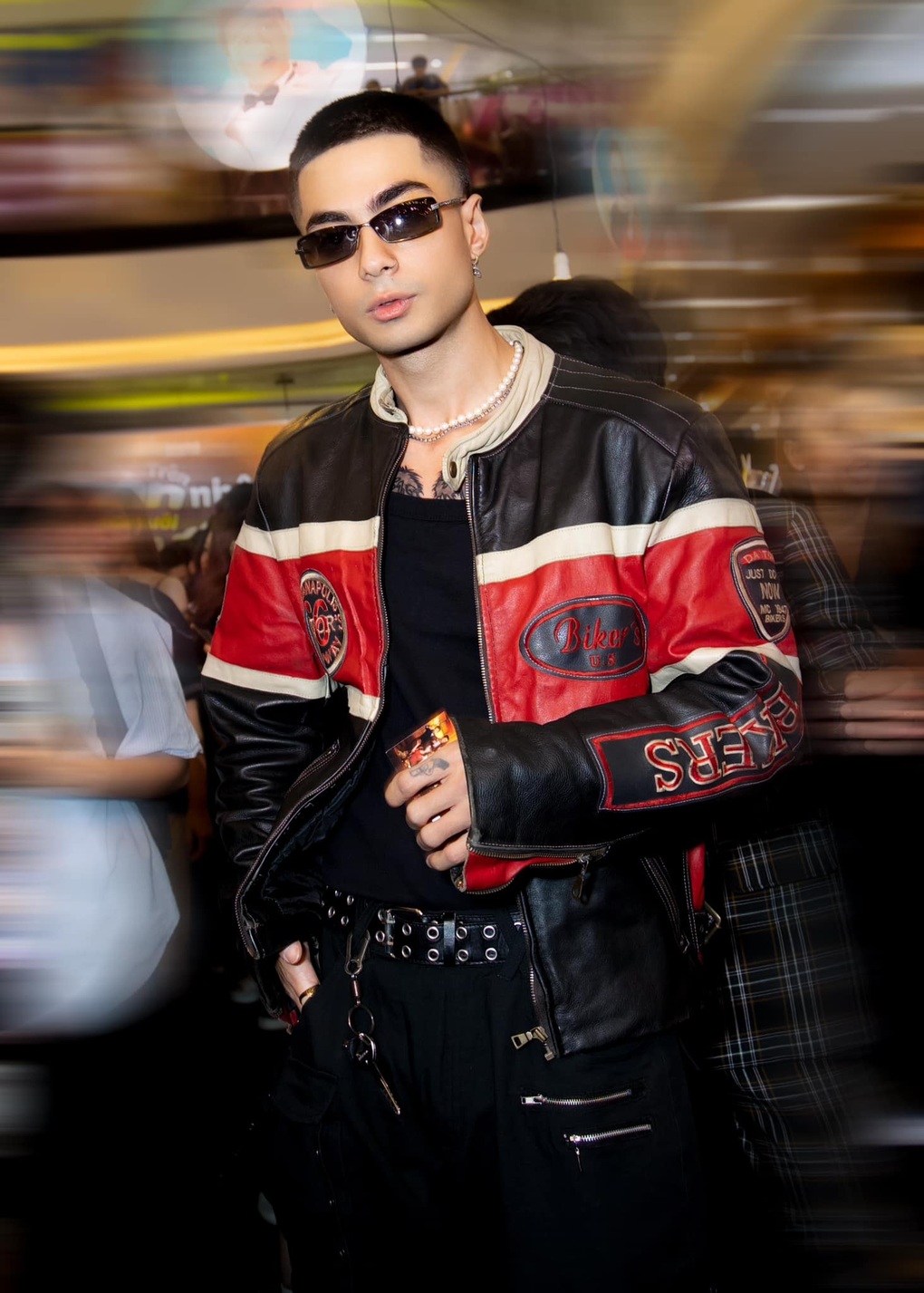 Hot boy võ thuật Gi A Nguyễn kể chuyện đóng vai LGBT, yêu thầm Tuấn Trần - 8 Hot boy võ thuật Gi A Nguyễn kể chuyện đóng vai LGBT, yêu thầm Tuấn Trần - 8