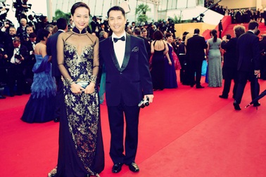 Vợ chồng Hồng Ánh xuất hiện tại Cannes