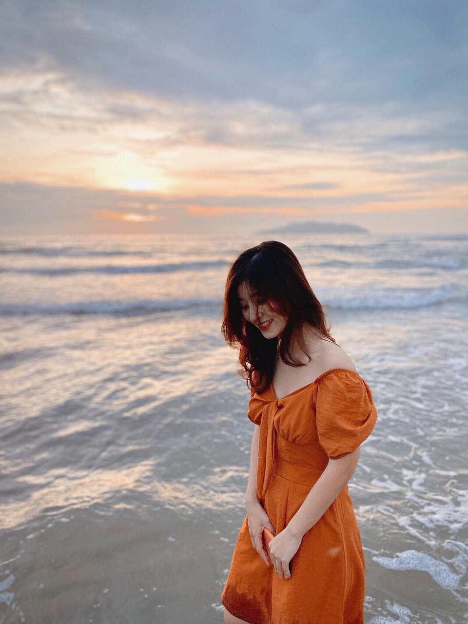 Thêm một hot girl thẩm phán xinh đẹp khiến dân mạng xao xuyến - 9 Thêm một hot girl thẩm phán xinh đẹp khiến dân mạng xao xuyến - 9