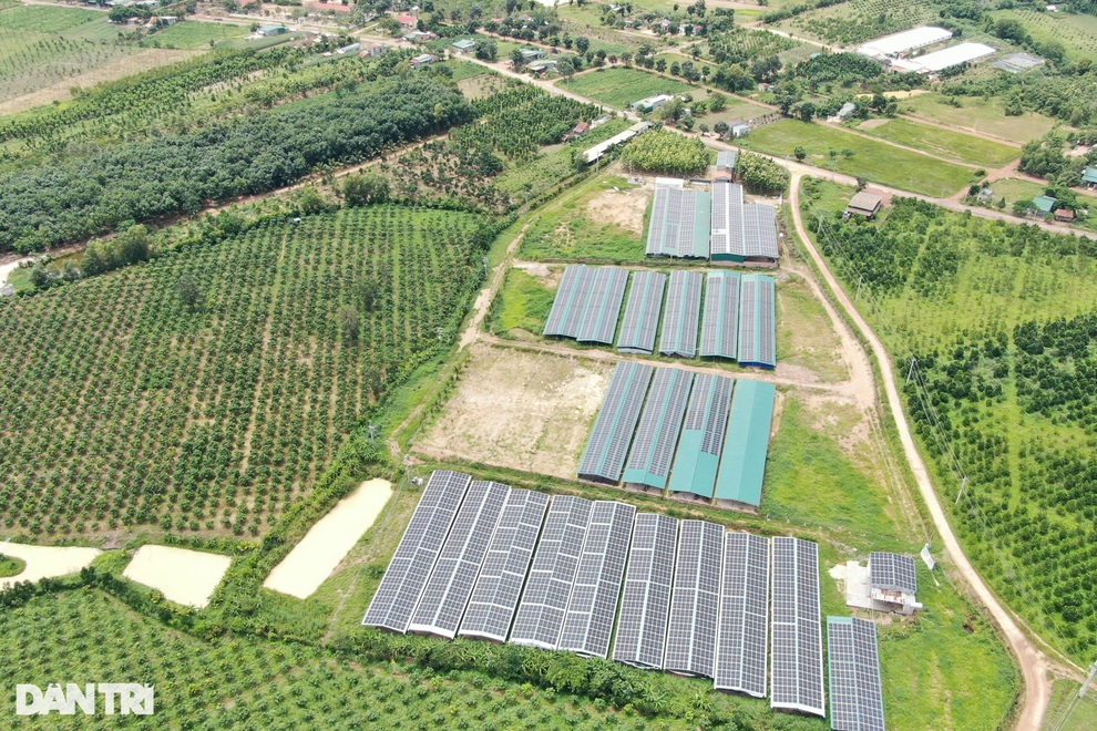 dự án điện mặt trời mái nhà - Đắk Nông - 2021-Dương Phong-1.jpg dự án điện mặt trời mái nhà - Đắk Nông - 2021-Dương Phong-1.jpg