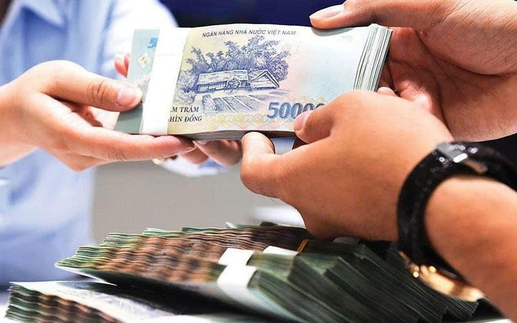 Hai cha con ở TPHCM bị cáo buộc cưỡng đoạt tiền tỷ của CSGT - 1