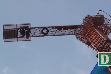 Nỗi ám ảnh hiểm họa cẩu tháp ở Hà Nội
