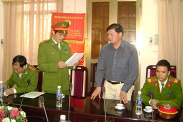 Bắt tạm giam chủ nhiệm “rút ruột” công trình