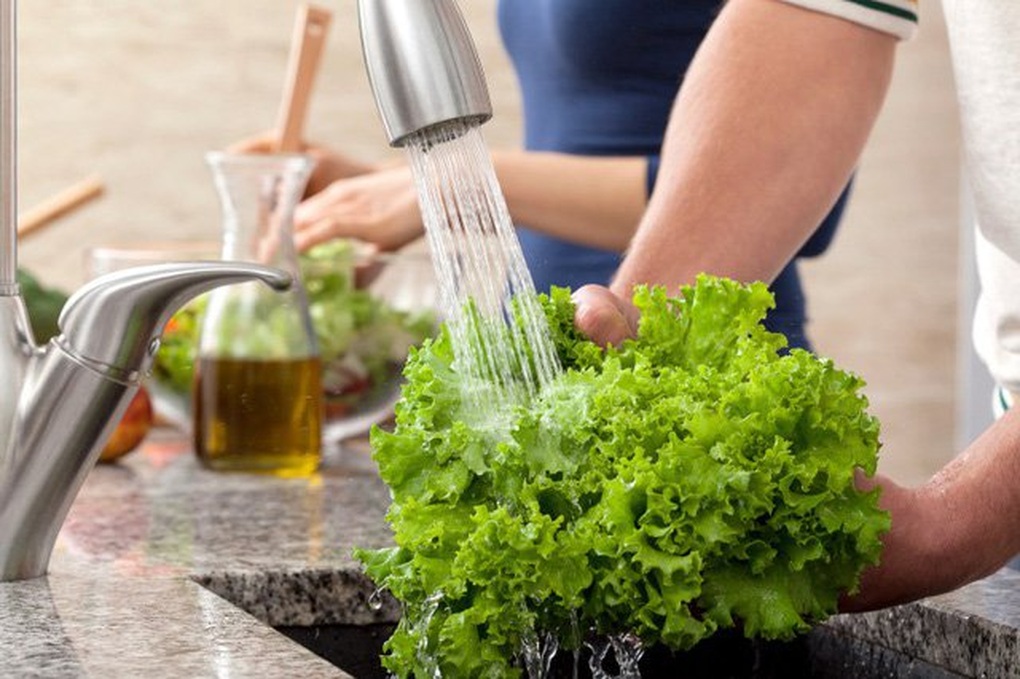 Hà Nội: Sán dây 9m trong người vì thói quen ăn uống hay gặp - 2 Hà Nội: Sán dây 9m trong người vì thói quen ăn uống hay gặp - 2